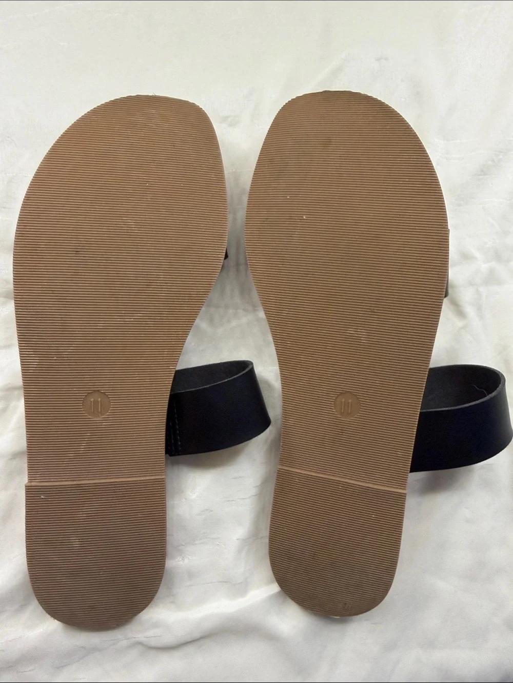 Universal Thread Freya Footbed Sandals